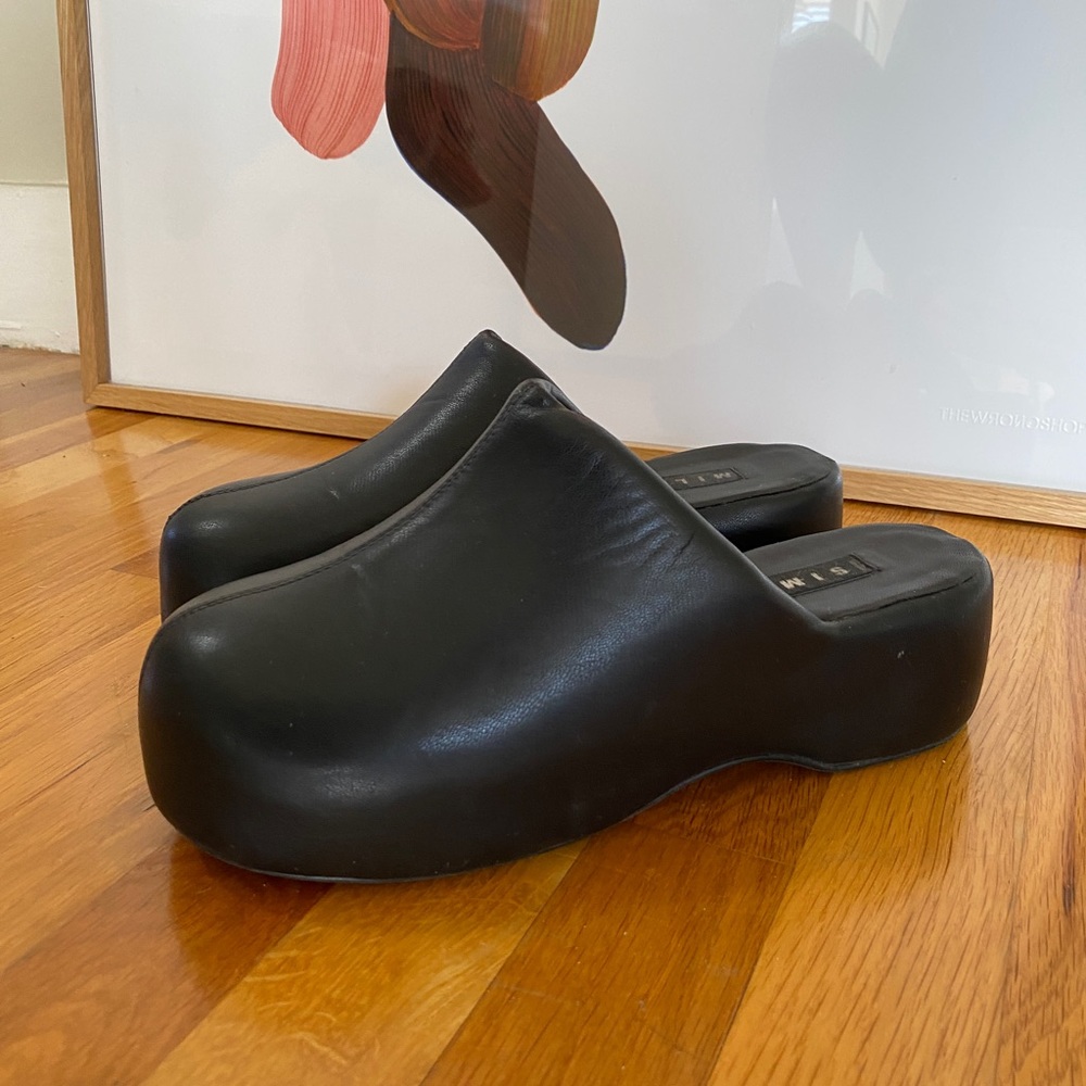 Simon Miller bubble clog